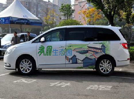 凌云户外车贴喷绘如何保持效果?